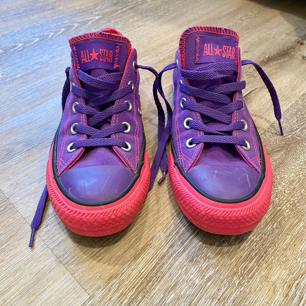 Low top Converse